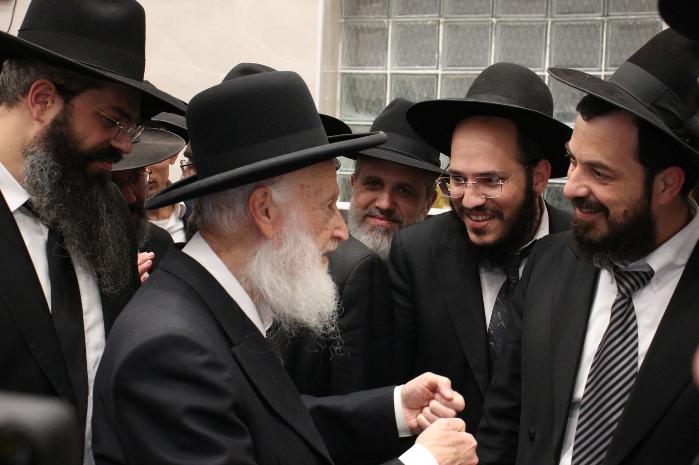 הגאון רבי שמואל בצלאל בישיבת אהל תורה