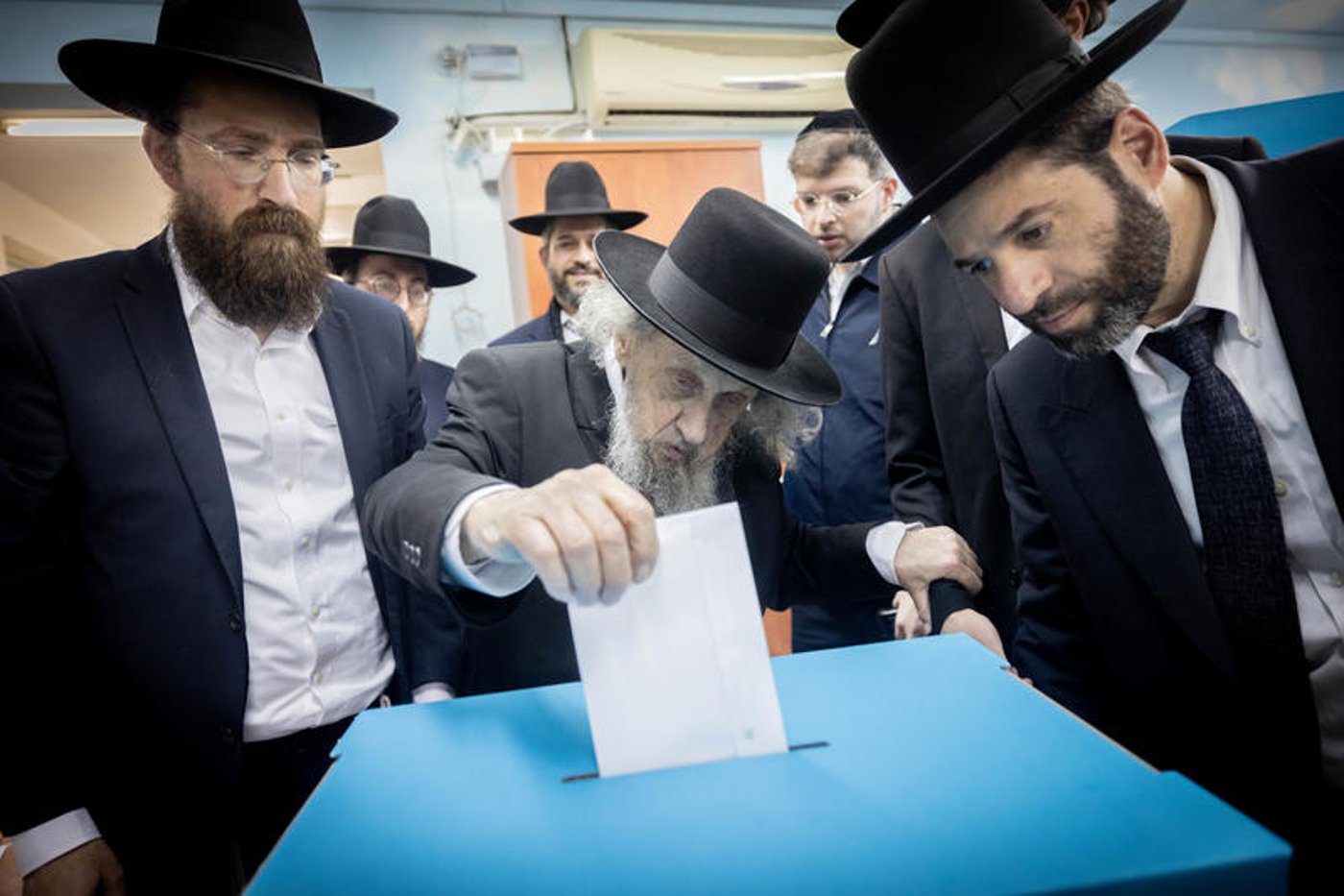 הרב דוב לנדו