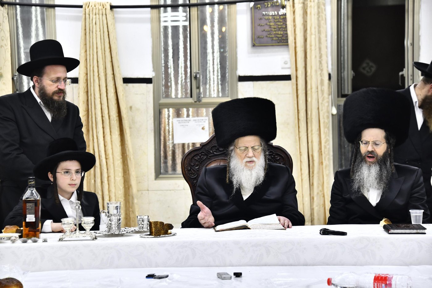 בר מצווה והילולא במודז'יץ