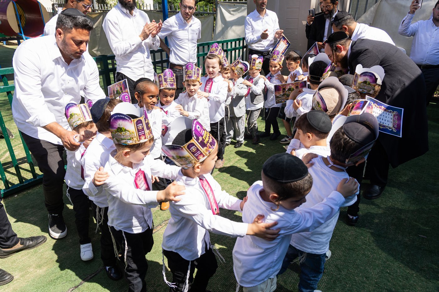 מסיבת תחילת לימוד אותיות ב'תורה תמימה' קרית אתא