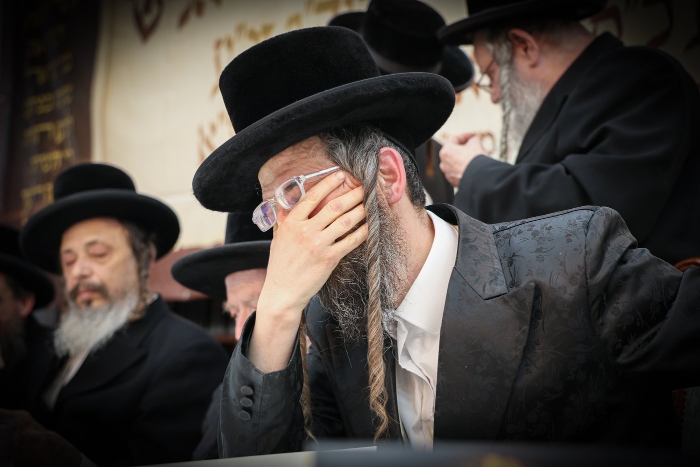 הילולא קדישא וכתיבת ס"ת בחצה"ק זוועהיל