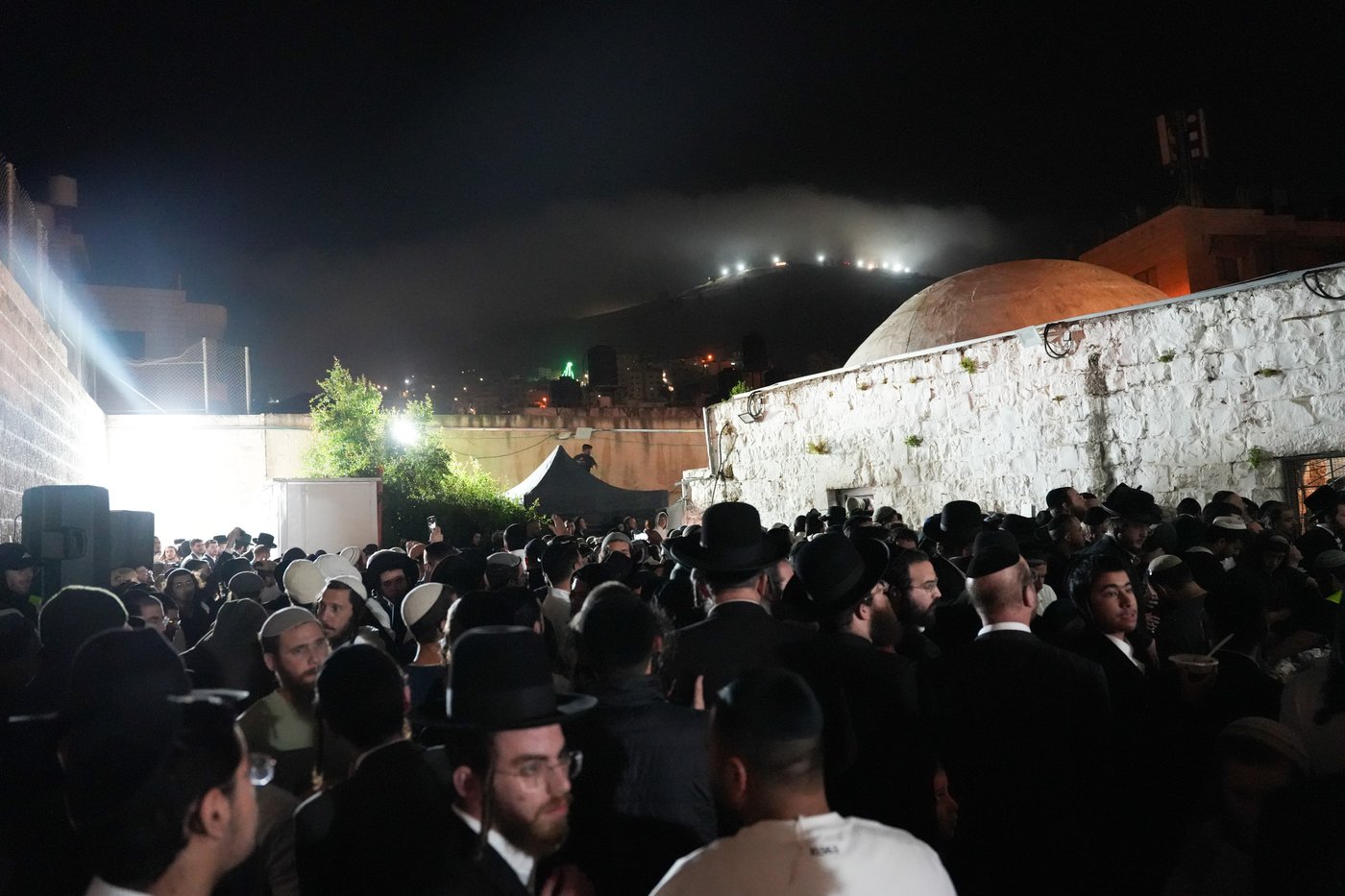 ספירת יסוד שביסוד בקבר יוסף בשכם