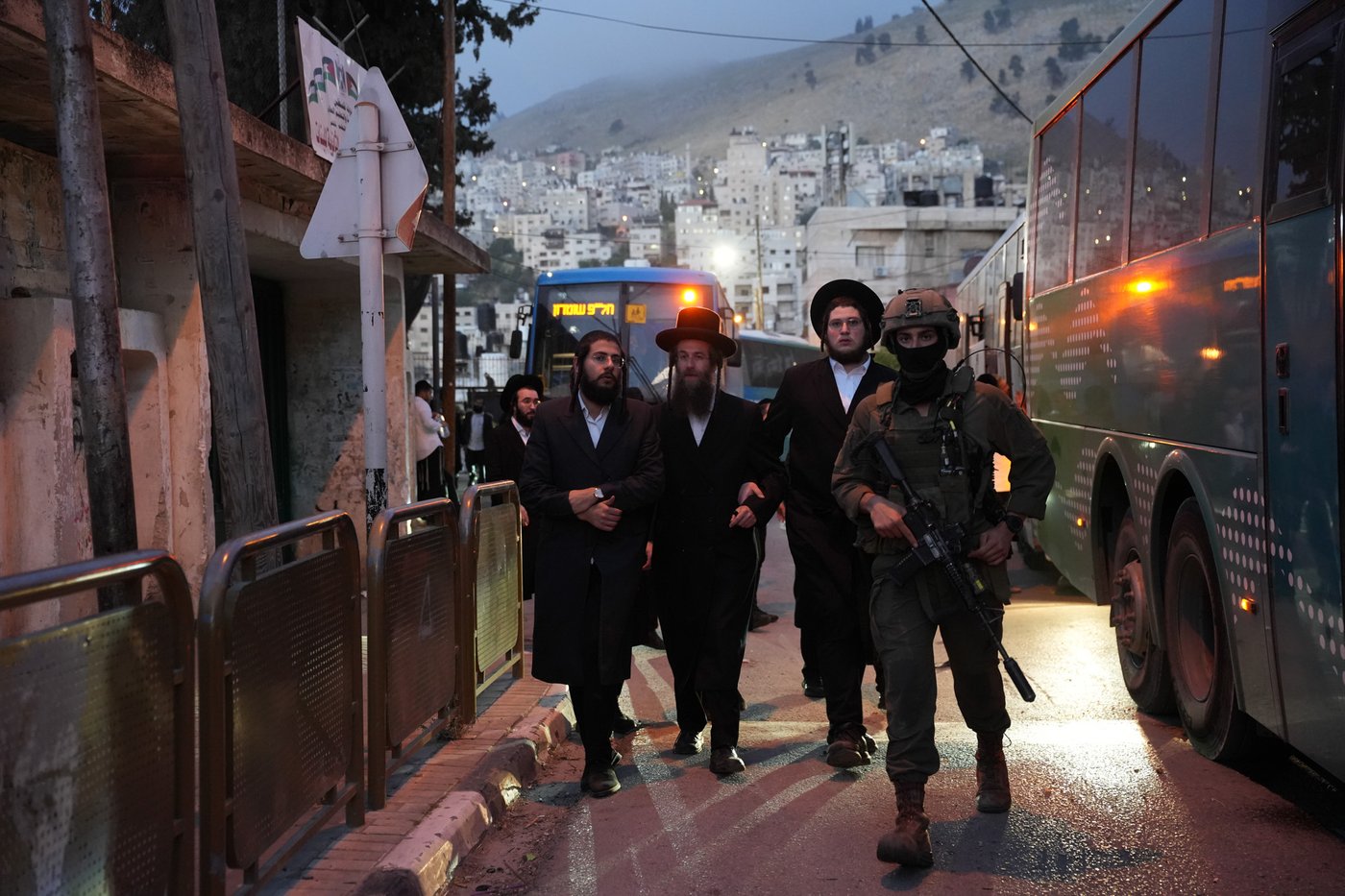 ספירת יסוד שביסוד בקבר יוסף בשכם