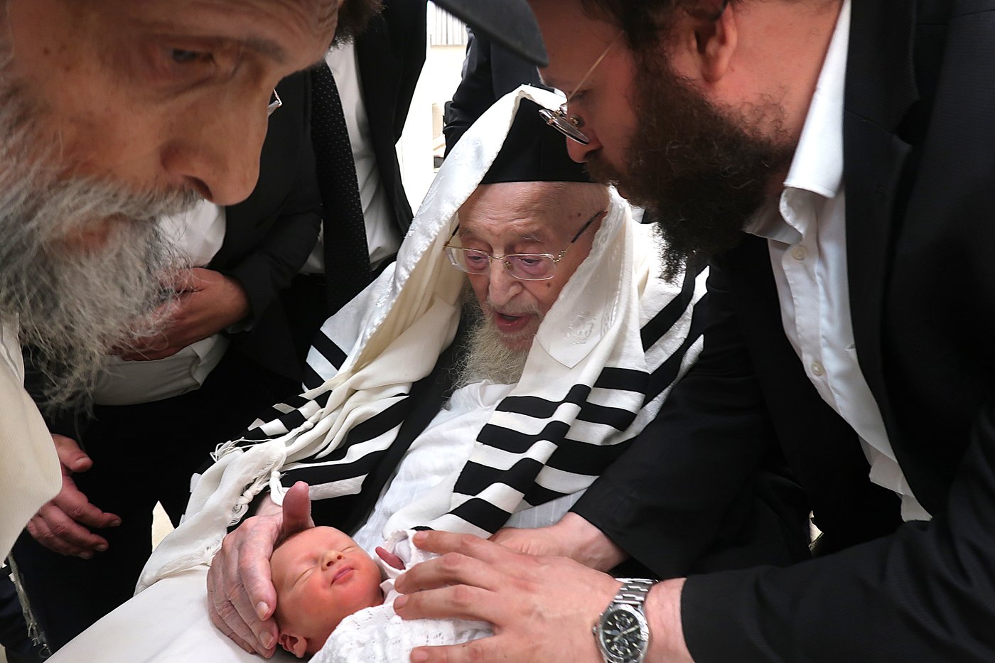 ער"ח סיון אצל הגרמ"צ ברגמן