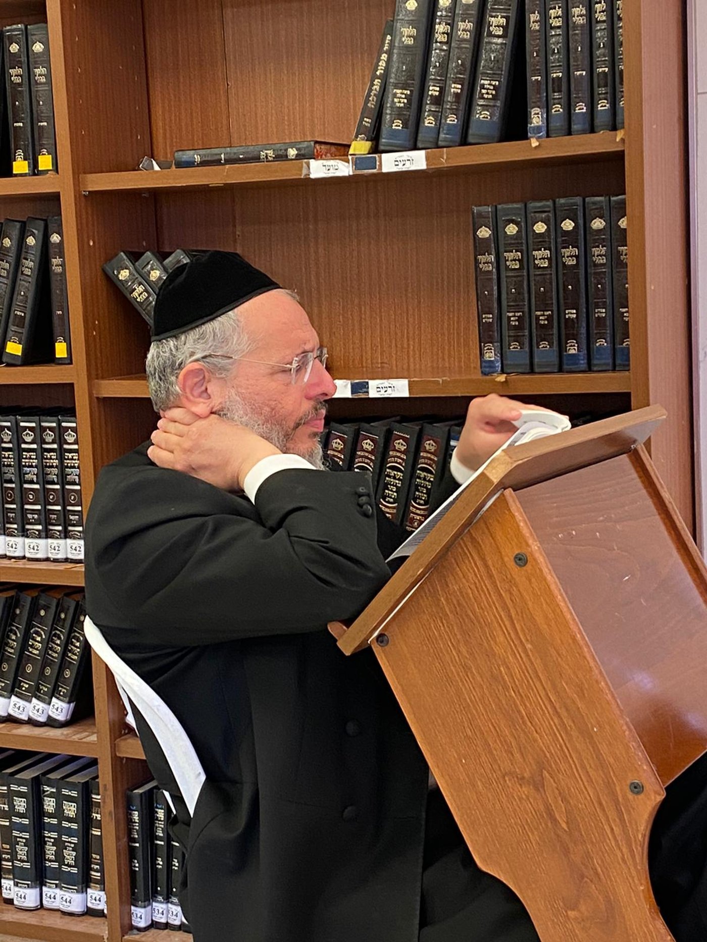 הרב יואל שפירא בלימודו בישיבת עטרת ישראל