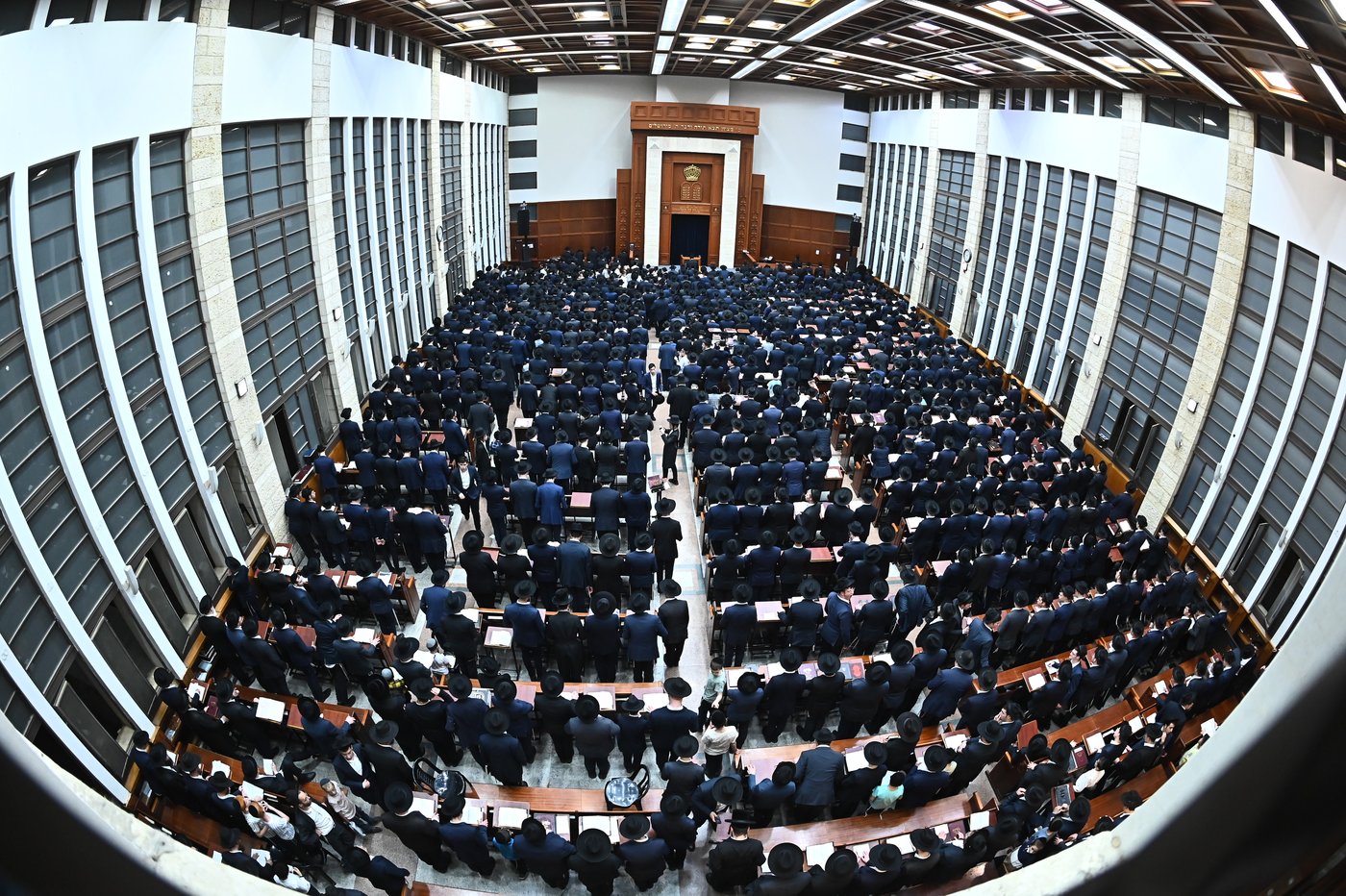 הגר"ד לנדו בישיבת מיר בברכפלד