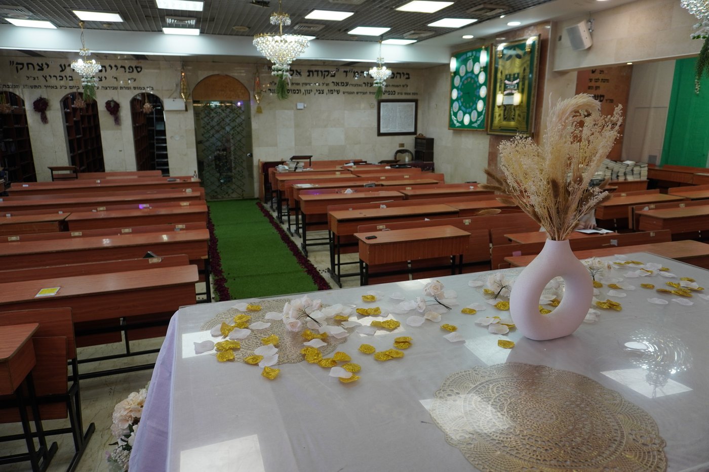 חג השבועות בכסא רחמים
