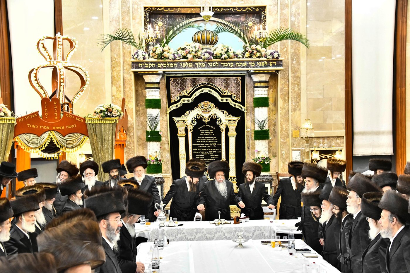 נעילת החג בחצה"ק שבט הלוי