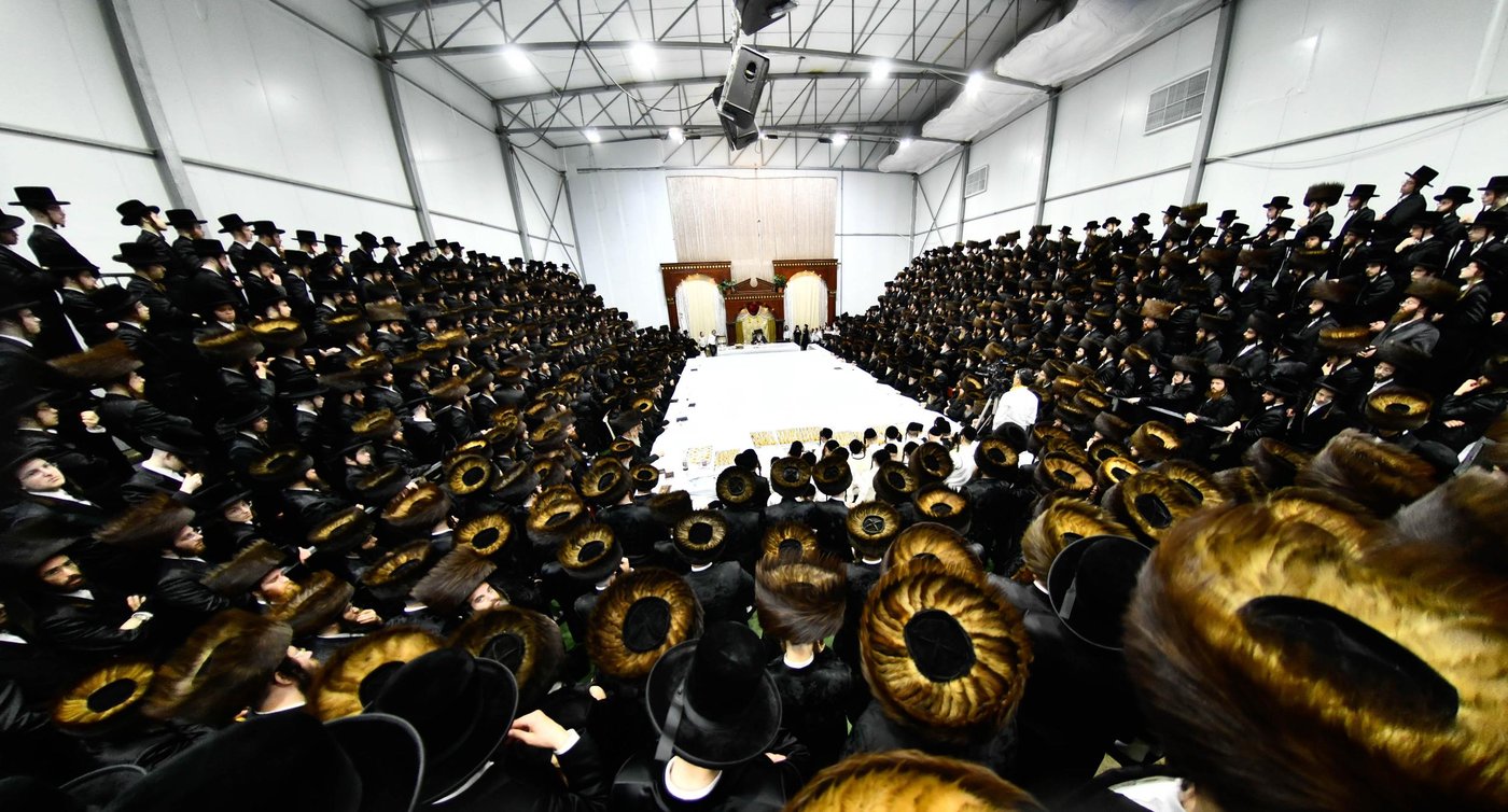 נעילת החג שבועות בחצה"ק דארג