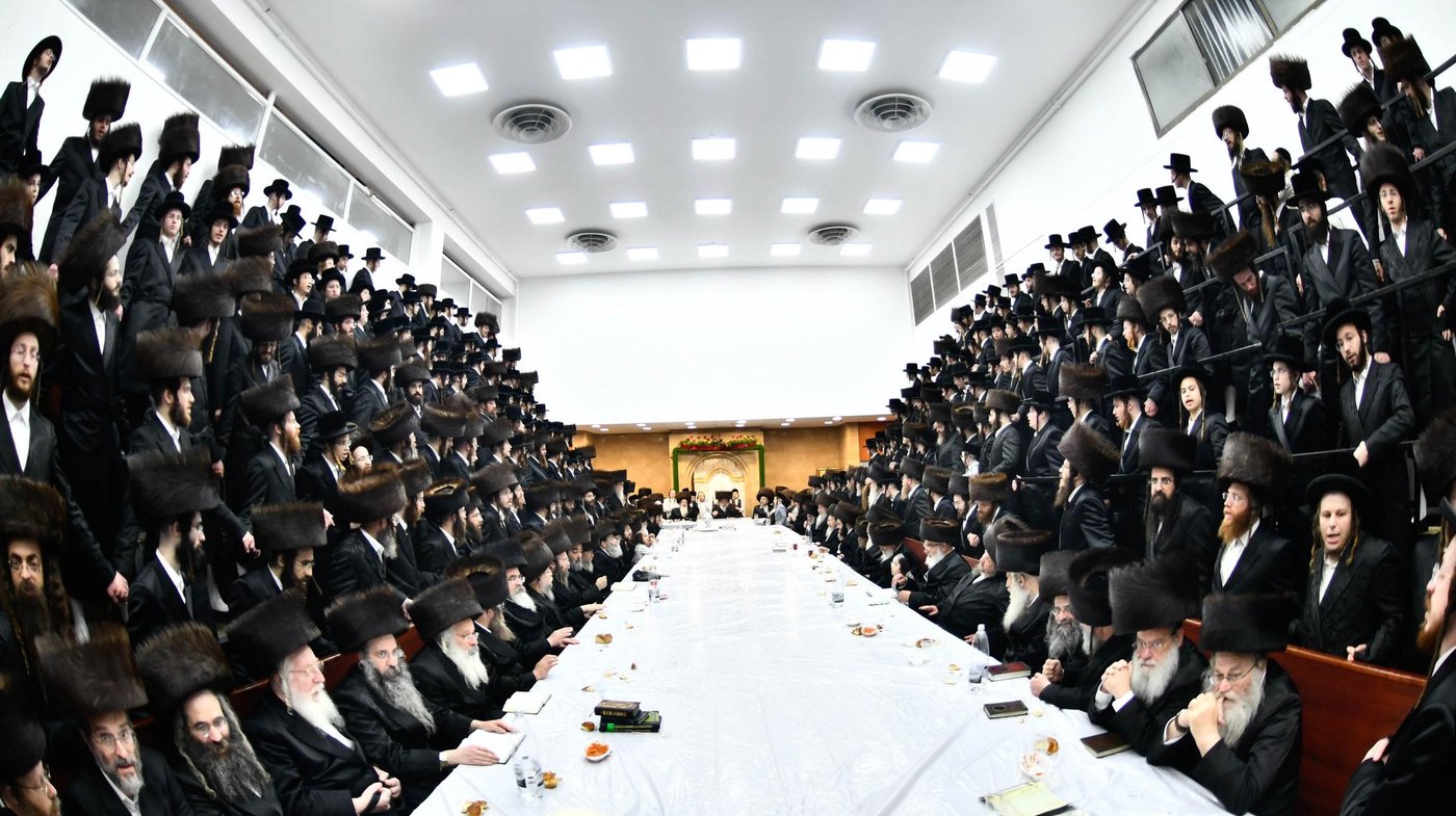 נעילת החג בחצה"ק נדבורנה
