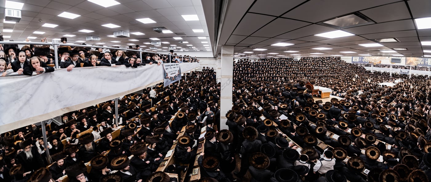 נעילת החג שבועות בחצה"ק סאטמר