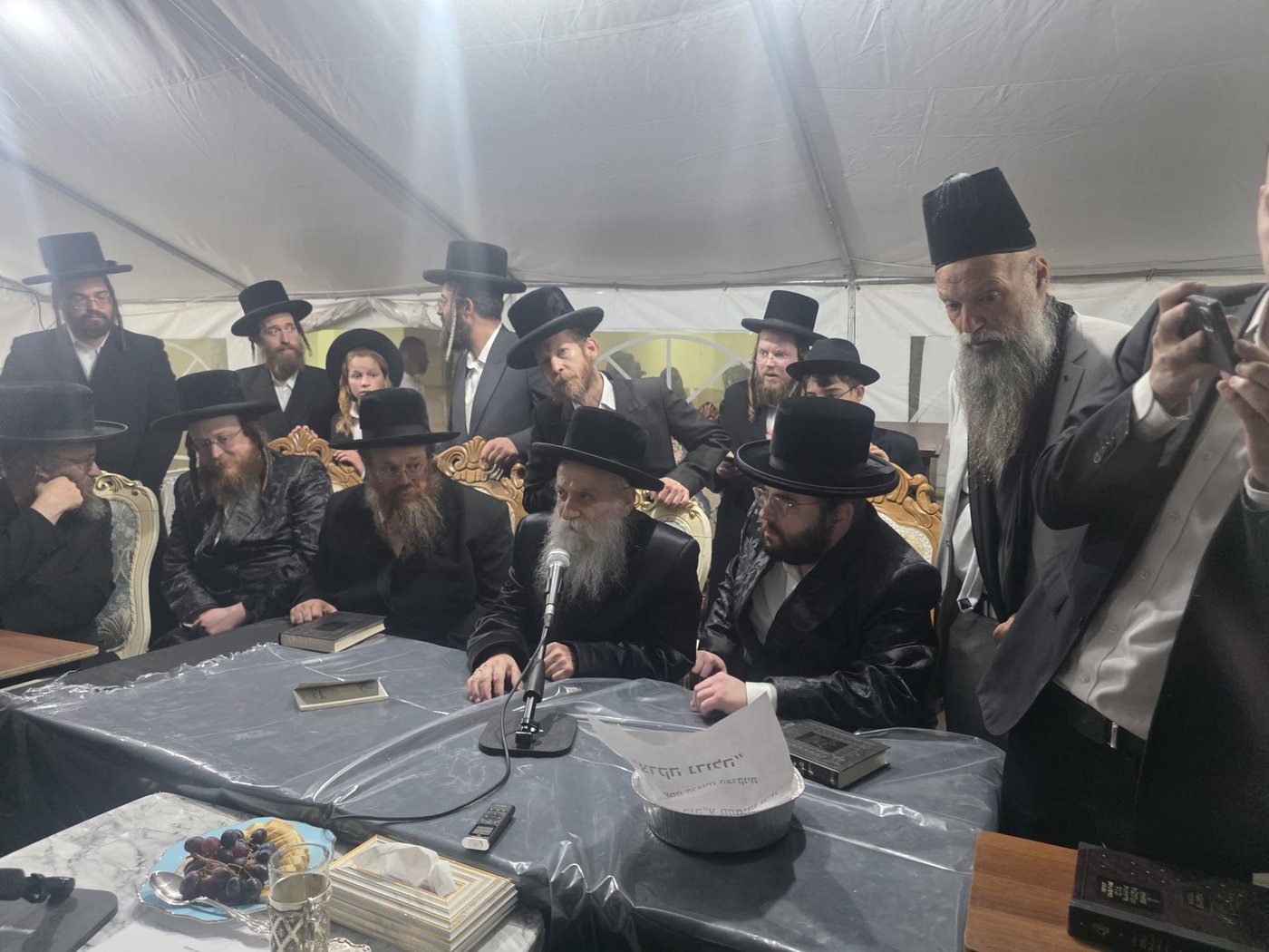 מראות מניחום האבלים