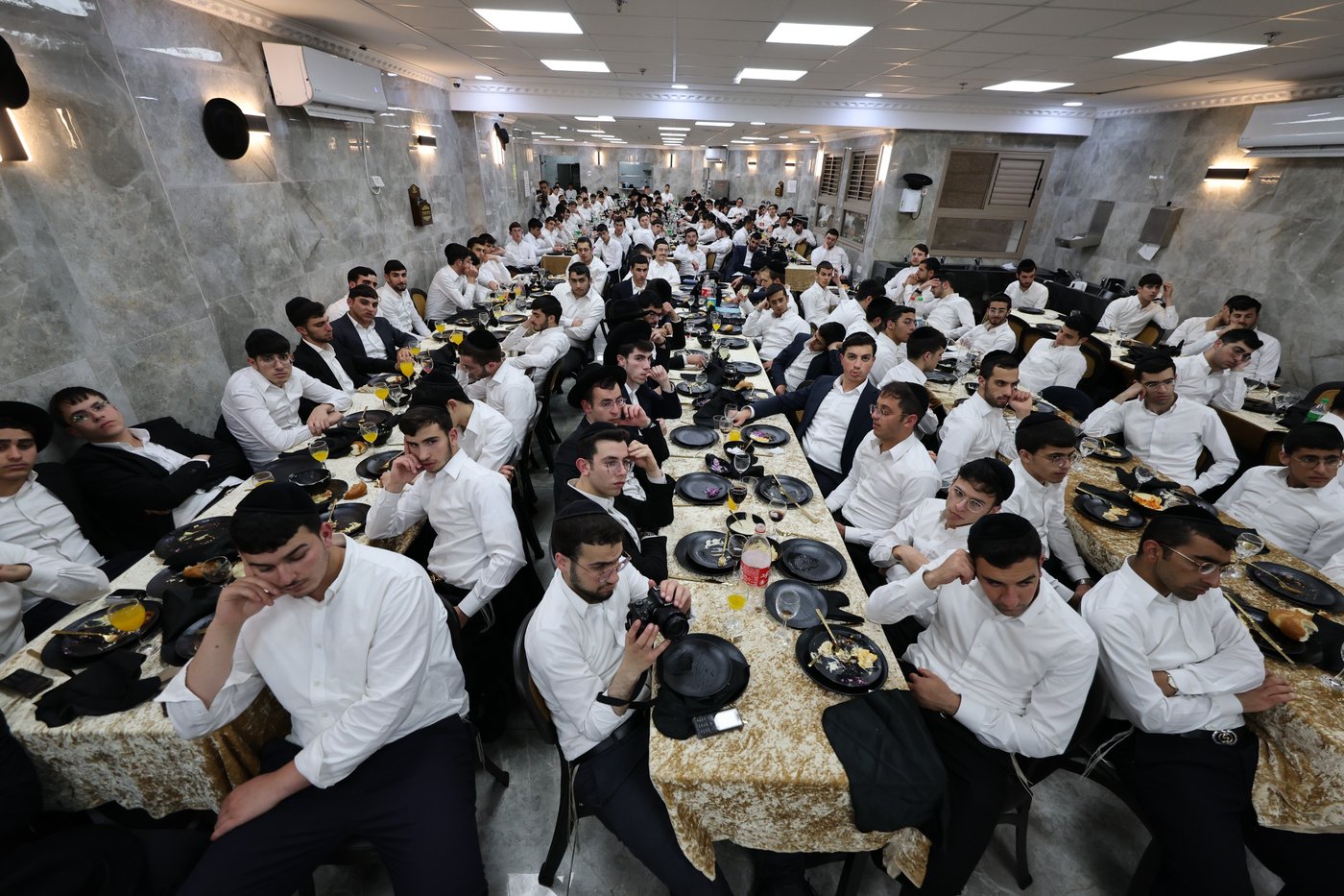 שמחת התורה אצל הגר"ז כהן