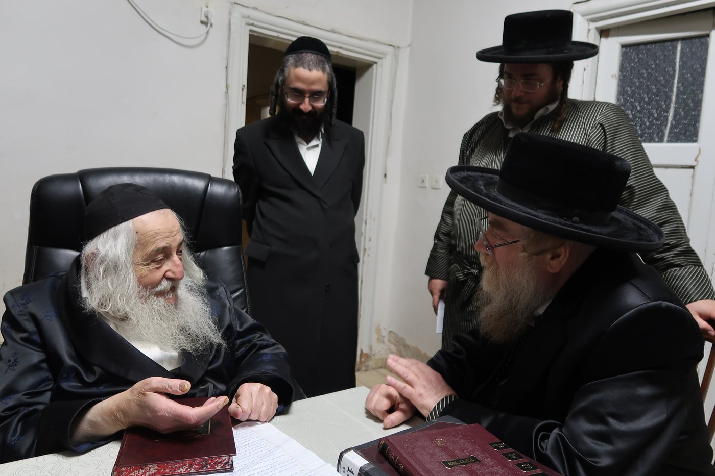 הגה"צ רבי ישראל יוסף קאהן אצל גדולי ישראל