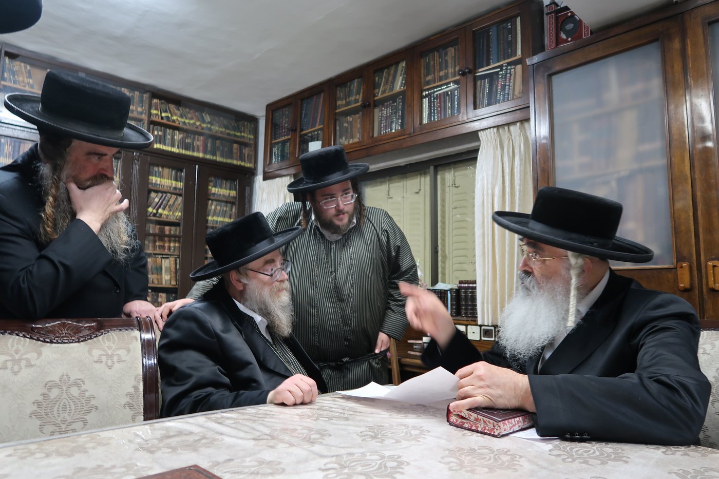 הגה"צ רבי ישראל יוסף קאהן אצל גדולי ישראל
