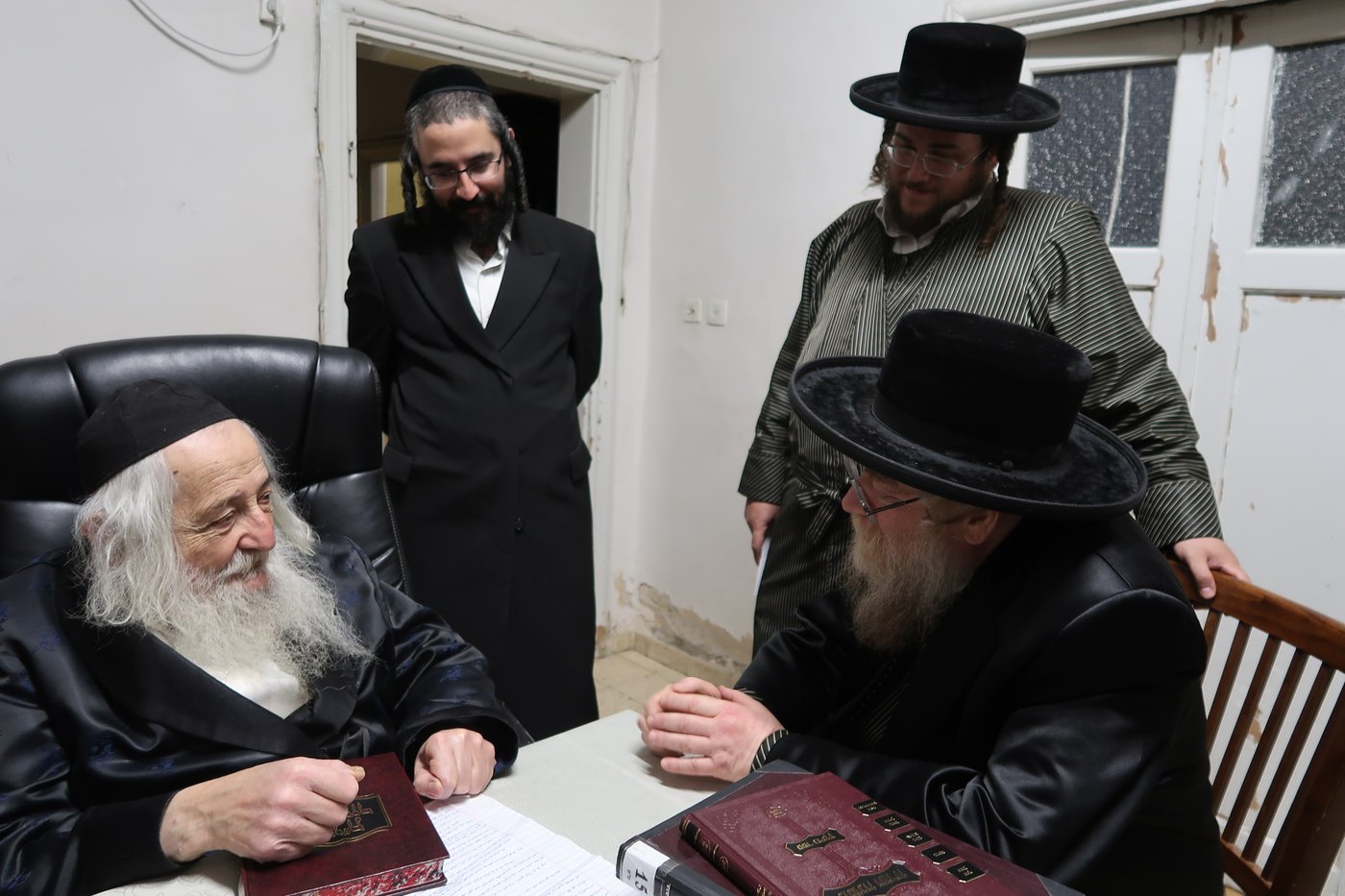 הגה"צ רבי ישראל יוסף קאהן אצל גדולי ישראל