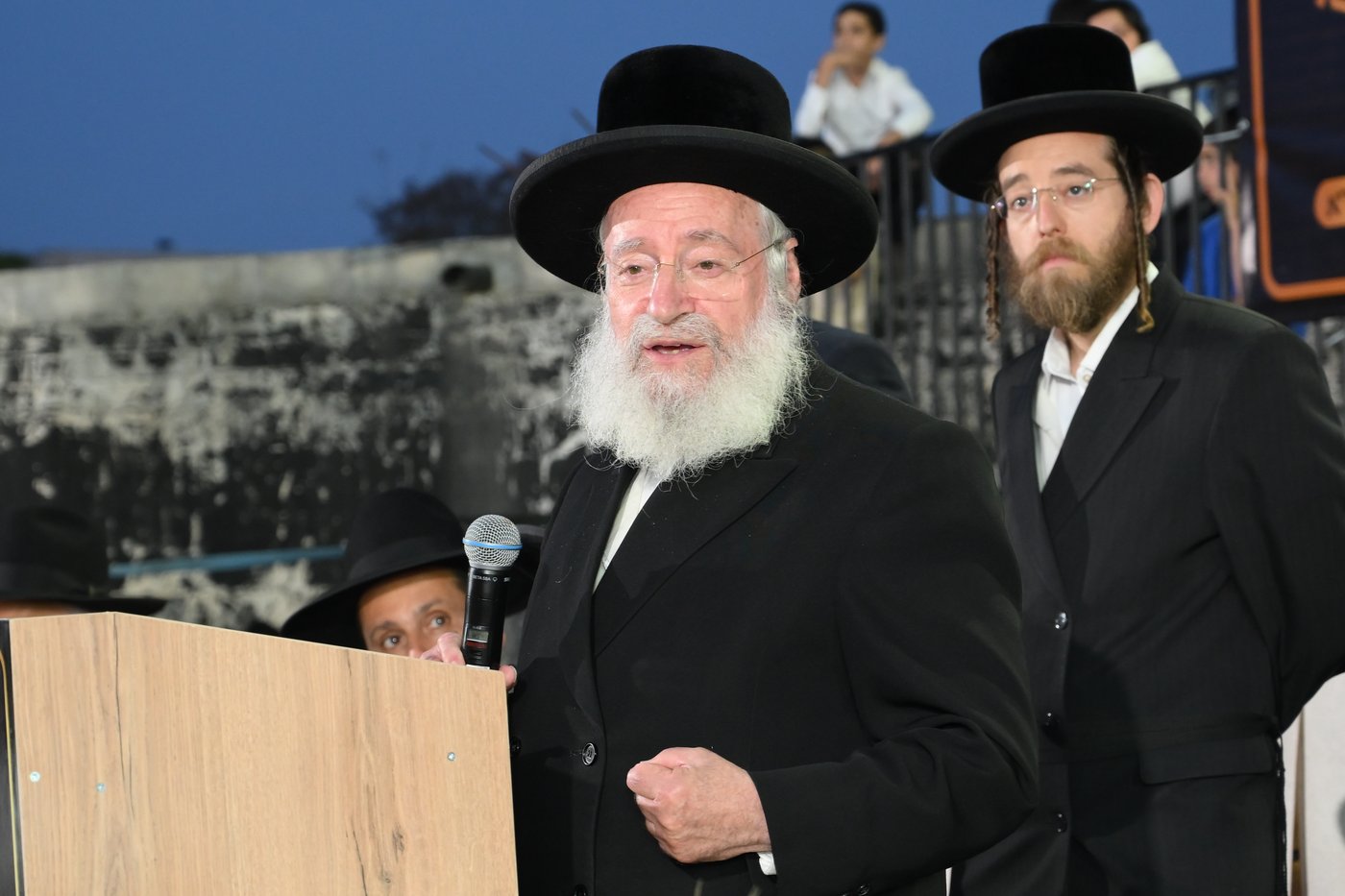 מעמד פתיחת הבד"צ של של הגר"ש אדרי