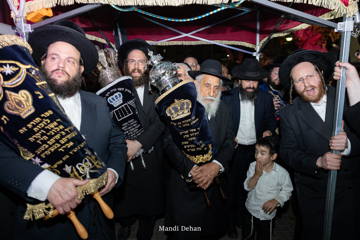 הכנסת ספר תורה לחב"ד בבני ברק