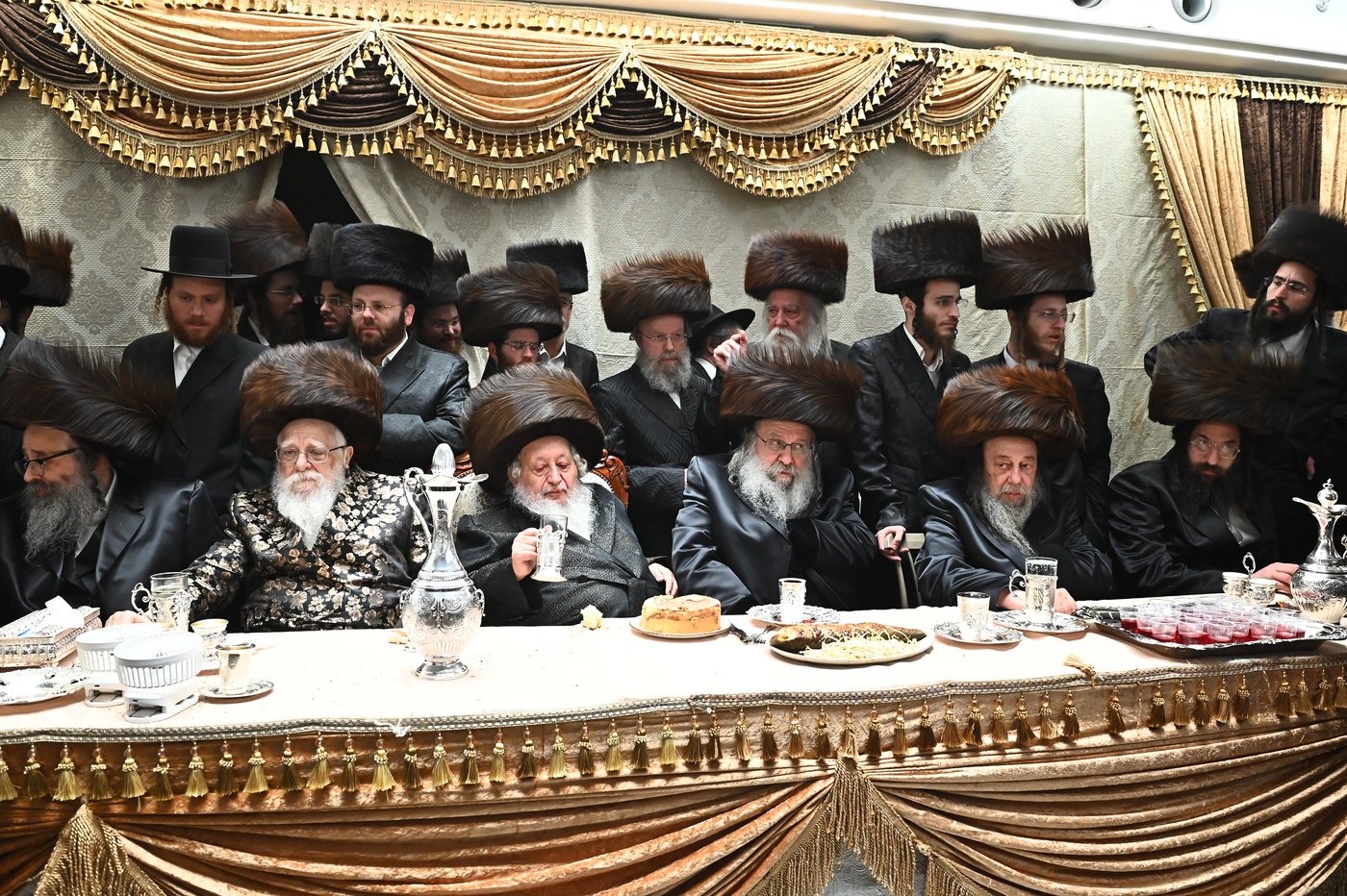 שמחת בית נאראל - זוועהיל - נדבורנה - שאץ ויזניץ