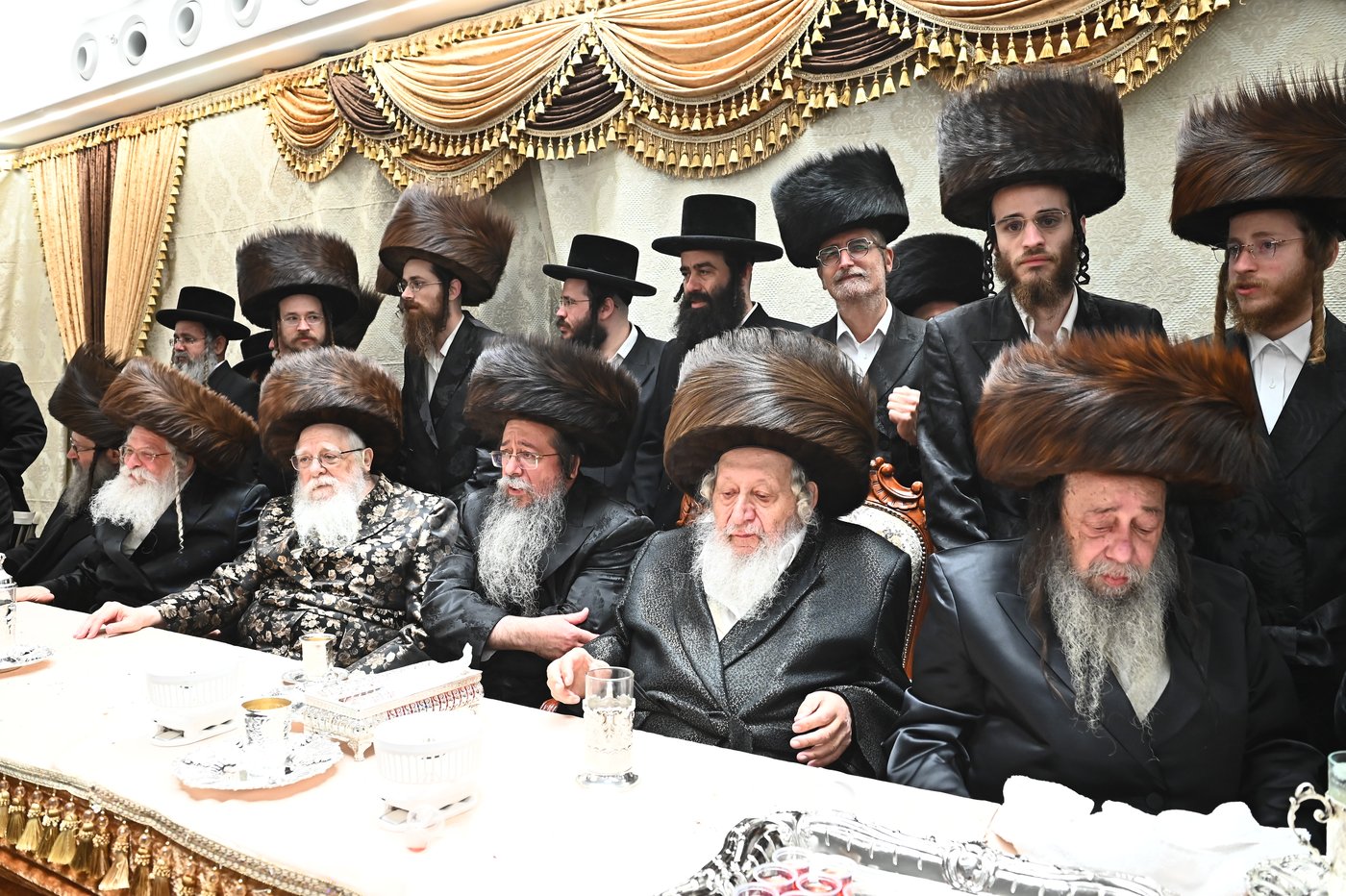 שמחת בית נאראל - זוועהיל - נדבורנה - שאץ ויזניץ