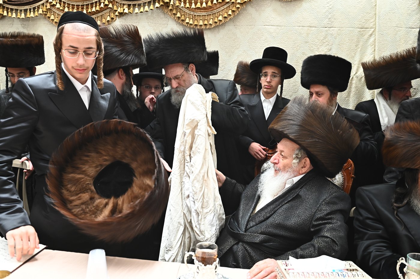 שמחת בית נאראל - זוועהיל - נדבורנה - שאץ ויזניץ