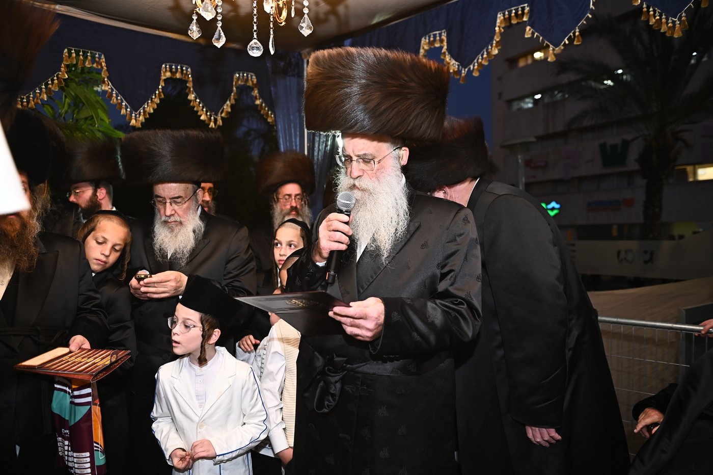 שמחת בית נאראל - זוועהיל - נדבורנה - שאץ ויזניץ