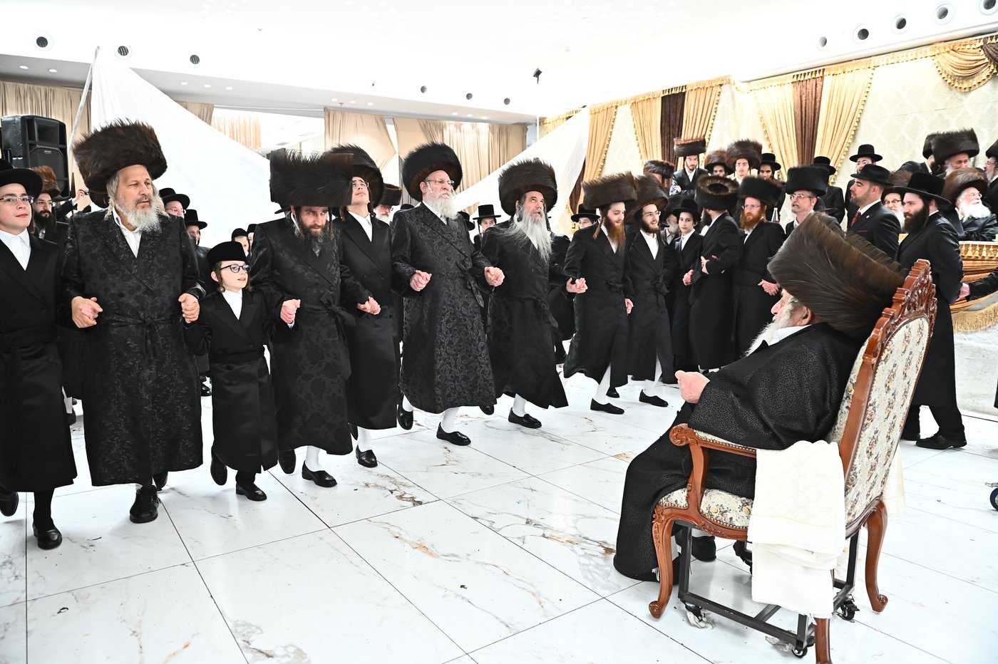 שמחת בית נאראל - זוועהיל - נדבורנה - שאץ ויזניץ