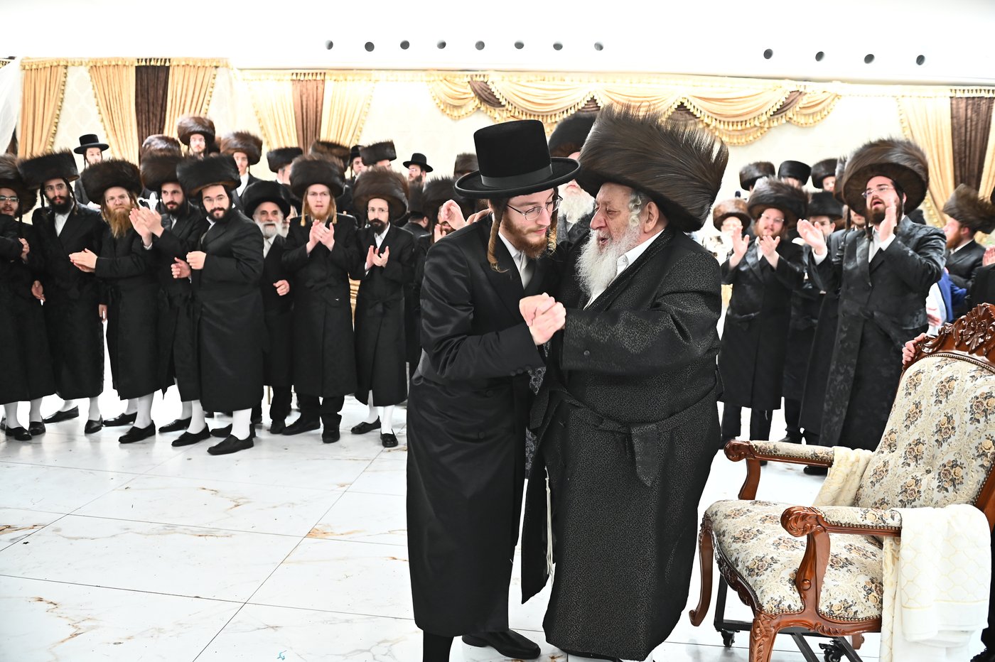שמחת בית נאראל - זוועהיל - נדבורנה - שאץ ויזניץ