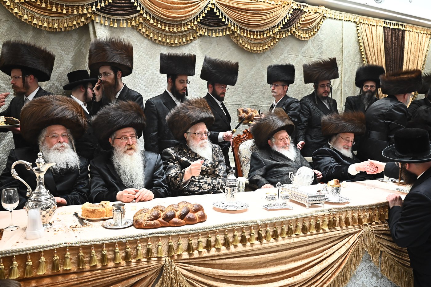 שמחת בית נאראל - זוועהיל - נדבורנה - שאץ ויזניץ