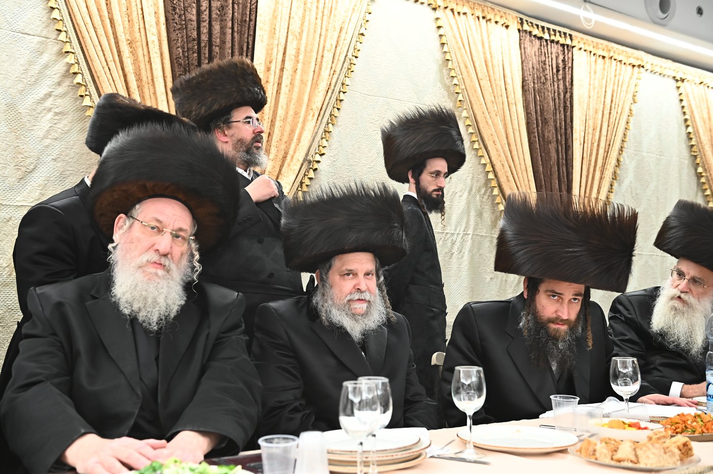 שמחת בית נאראל - זוועהיל - נדבורנה - שאץ ויזניץ