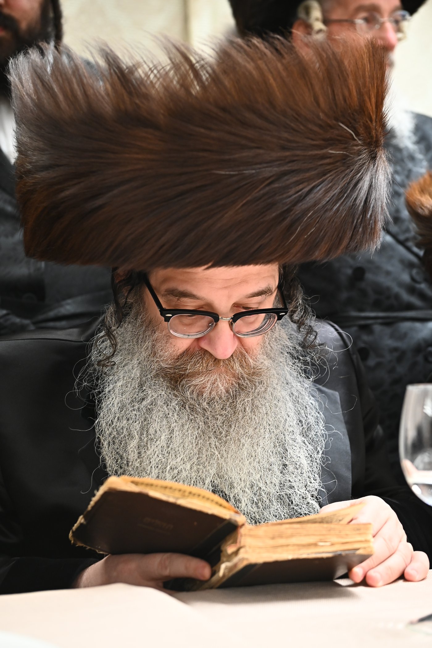 שמחת בית נאראל - זוועהיל - נדבורנה - שאץ ויזניץ