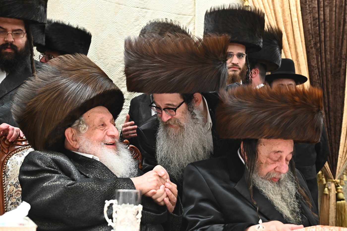 שמחת בית נאראל - זוועהיל - נדבורנה - שאץ ויזניץ