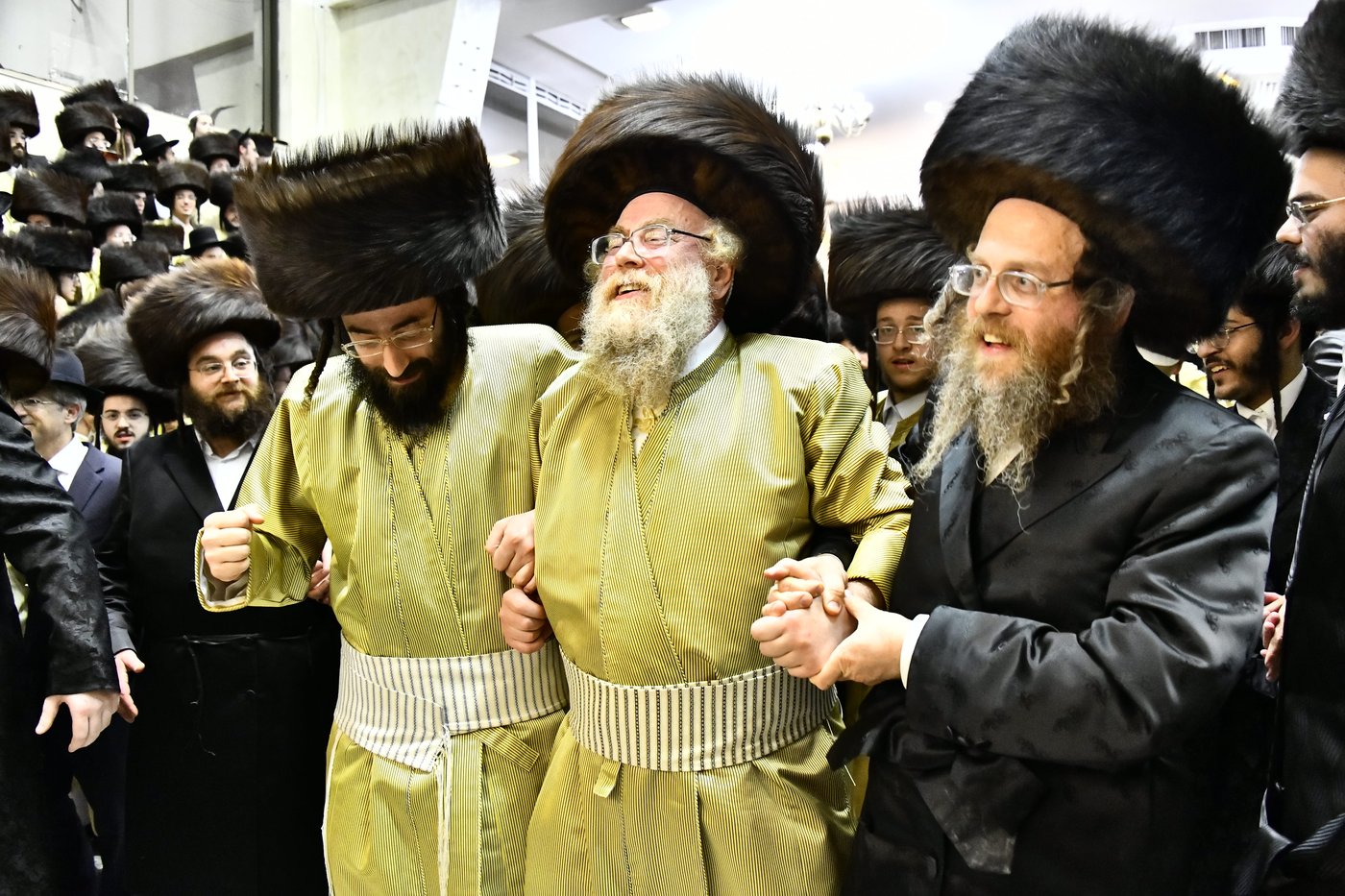 שמחת בית תולדות אהרן - משכנות הרועים