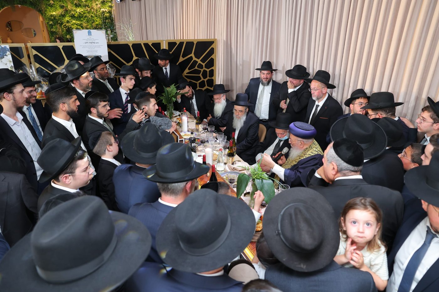 שמחת בר המצווה לנכד הגה"צ רבי יצחק כהן