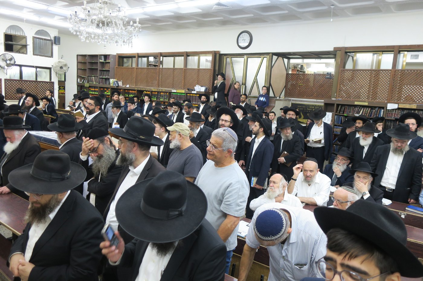 עצרת לרפואתו של הגר"ד קוק ברמת אלחנן