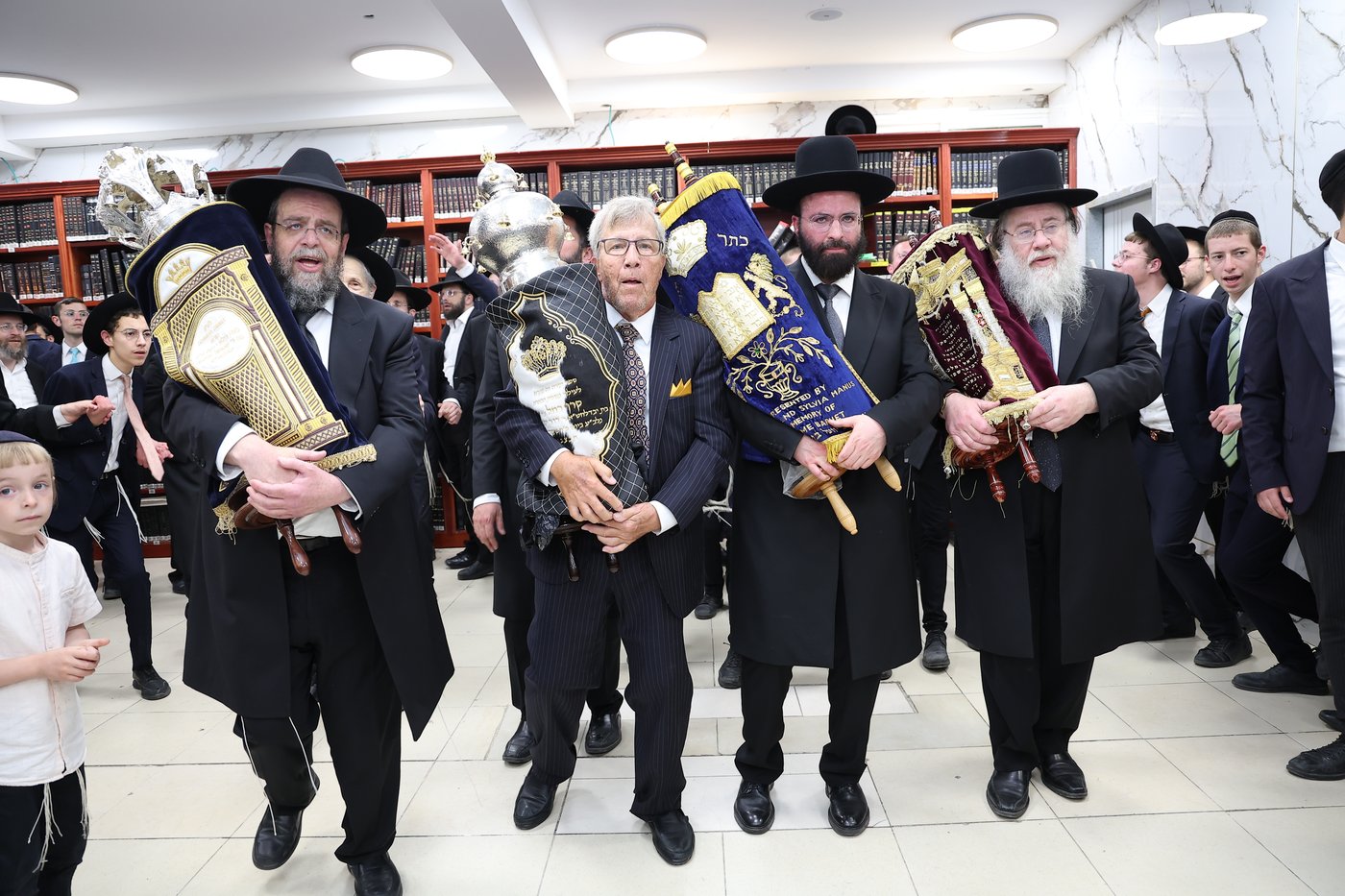 הכנסת ספר תורה בגבעת זאב