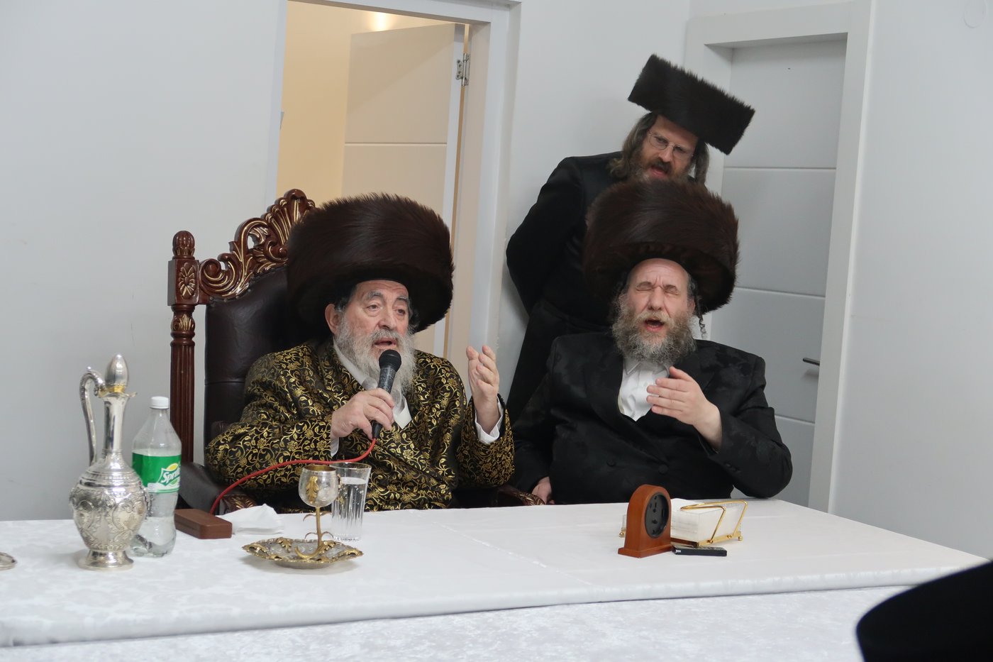 שמחת הפארשפיל בחצה"ק ויז'ניץ