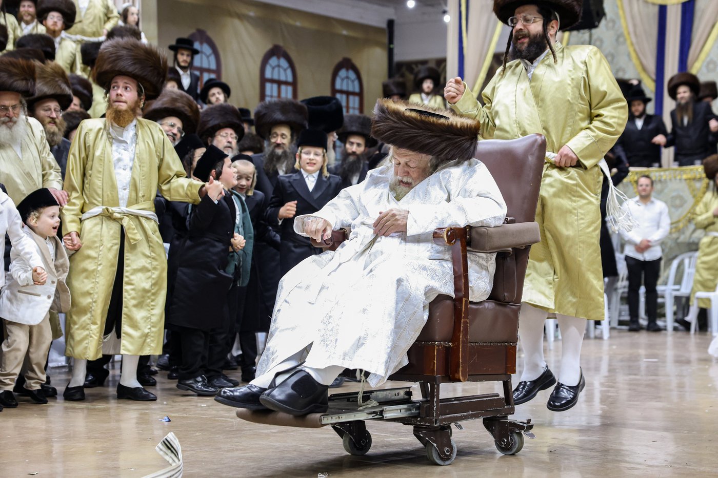 שמחת בית תולדות אברהם יצחק - מאור החיים
