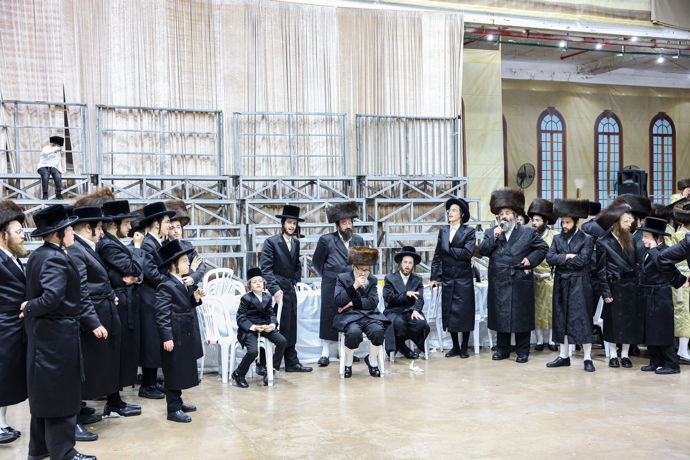 שמחת בית תולדות אברהם יצחק - מאור החיים