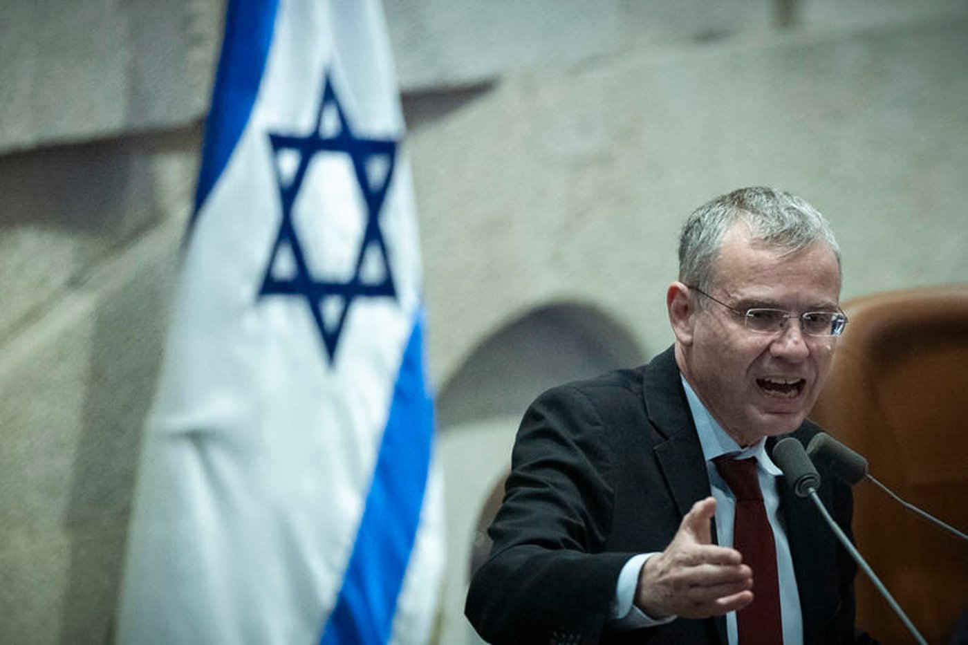 יריב לוין