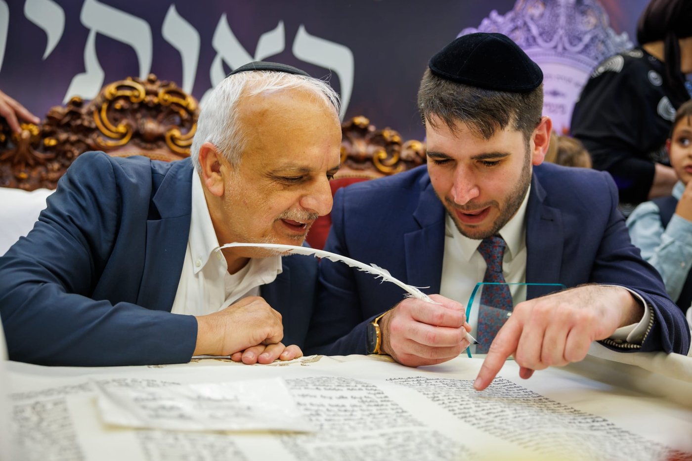 הכנסת ספר תורה נדבת ר' צביקה כהן