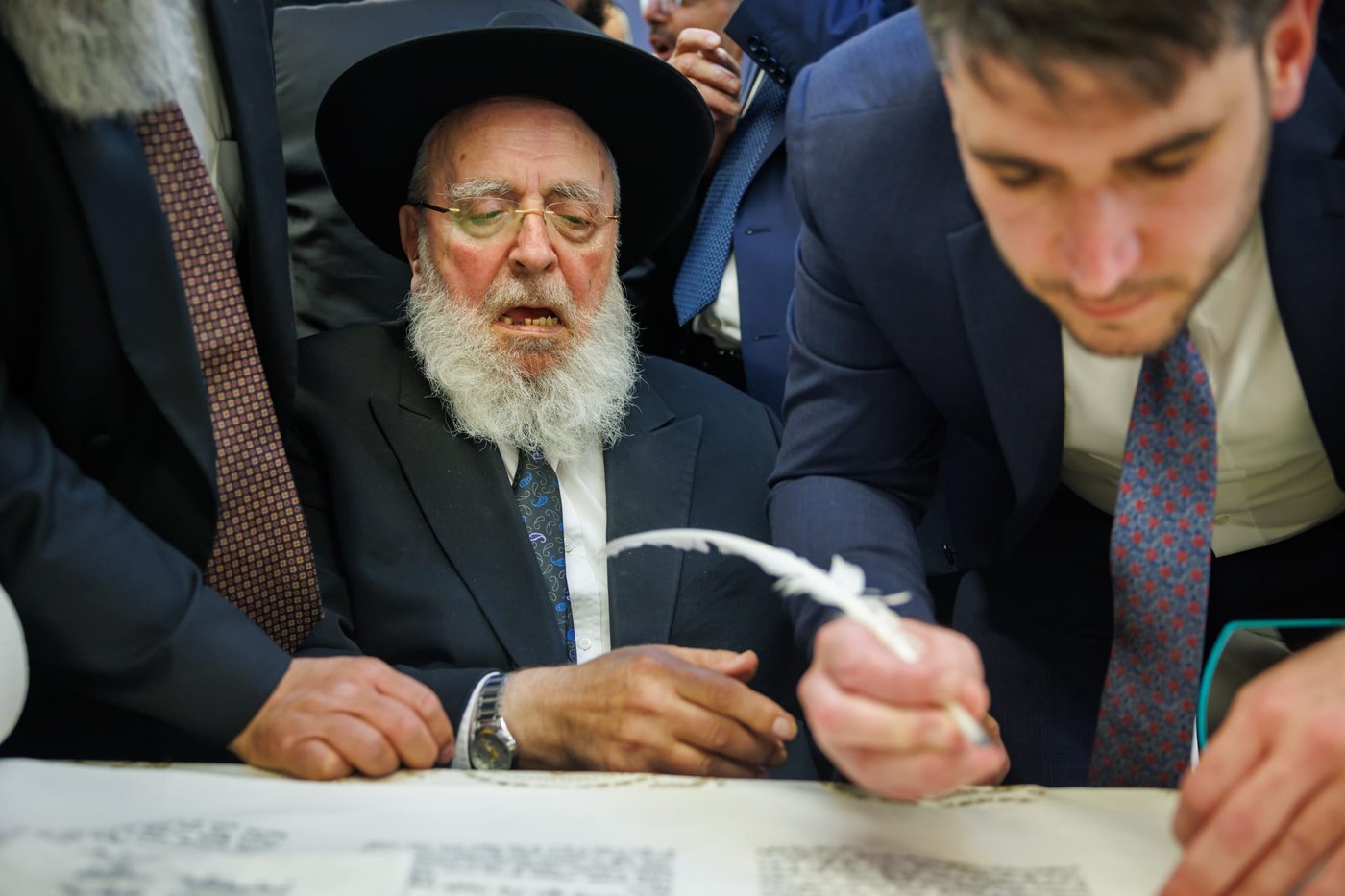 הכנסת ספר תורה נדבת ר' צביקה כהן