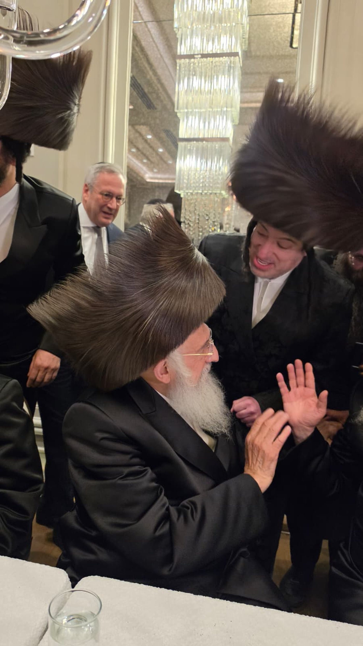 יולי לנדא בשמחה