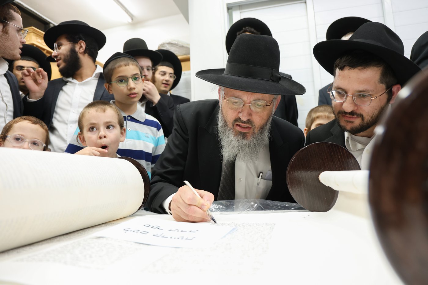 הכנסת ספר תורה לקהילת 'תפארת ציון'