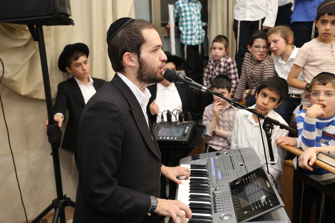 הכנסת ספר תורה לקהילת 'תפארת ציון'