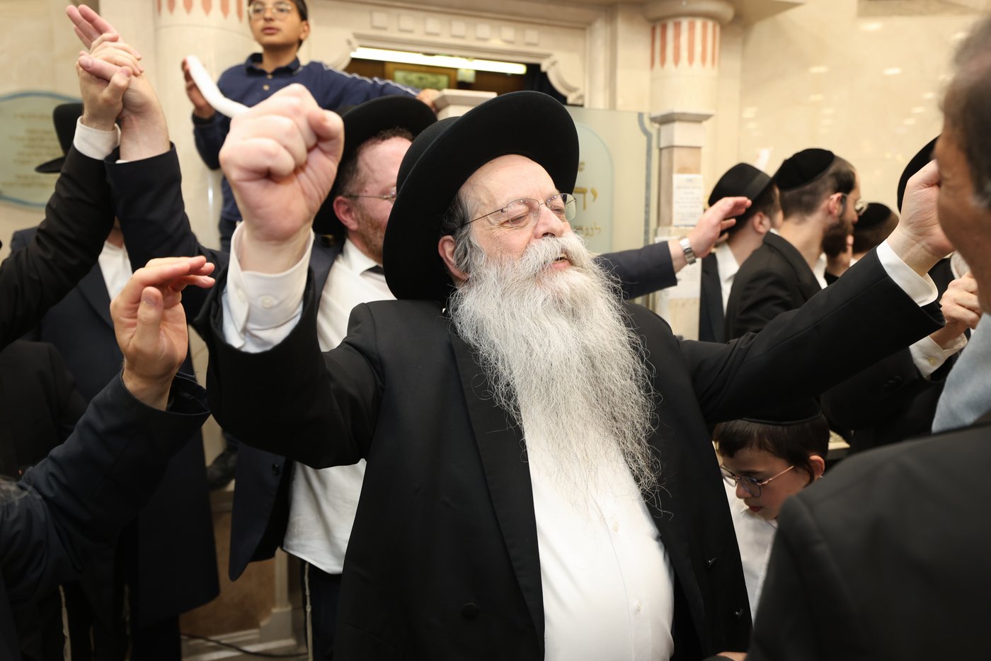 הכנסת ספר תורה לקהילת 'תפארת ציון'