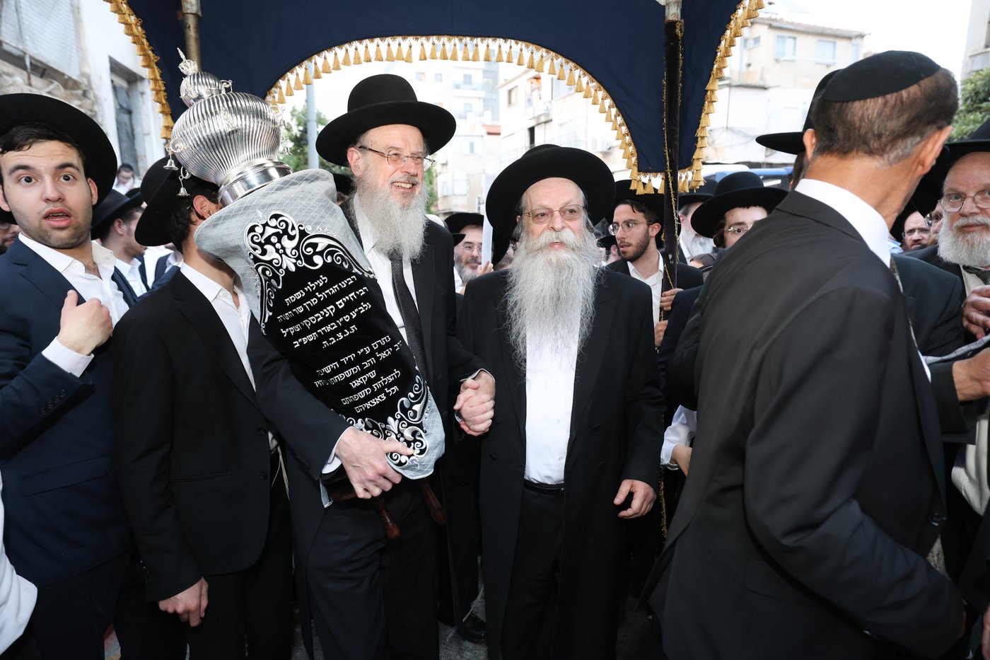 הכנסת ספר תורה לקהילת 'תפארת ציון'