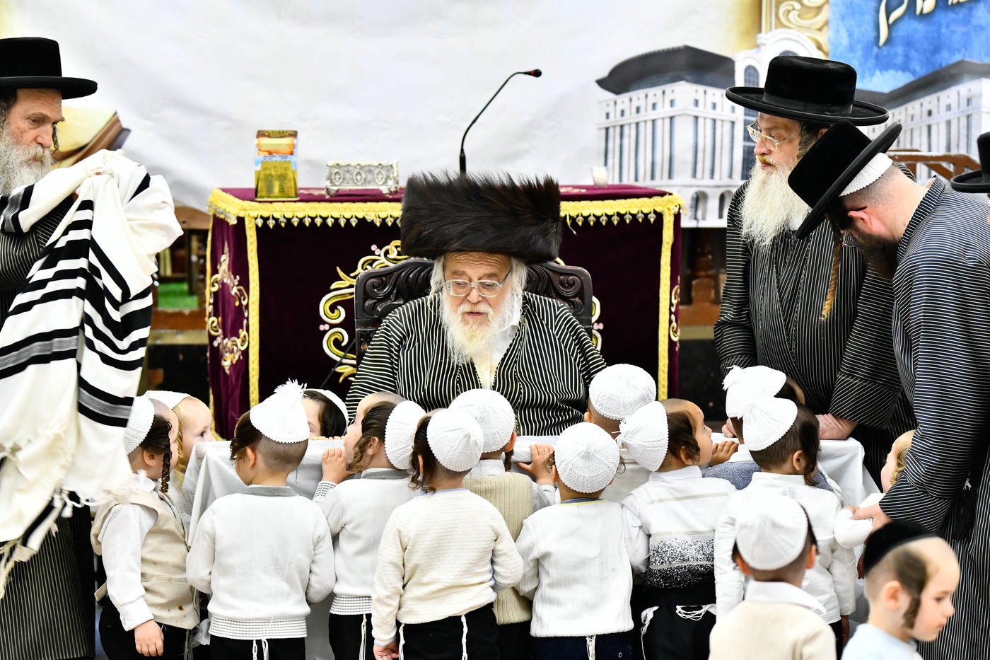 לימוד א' ב' בתולדות אהרן