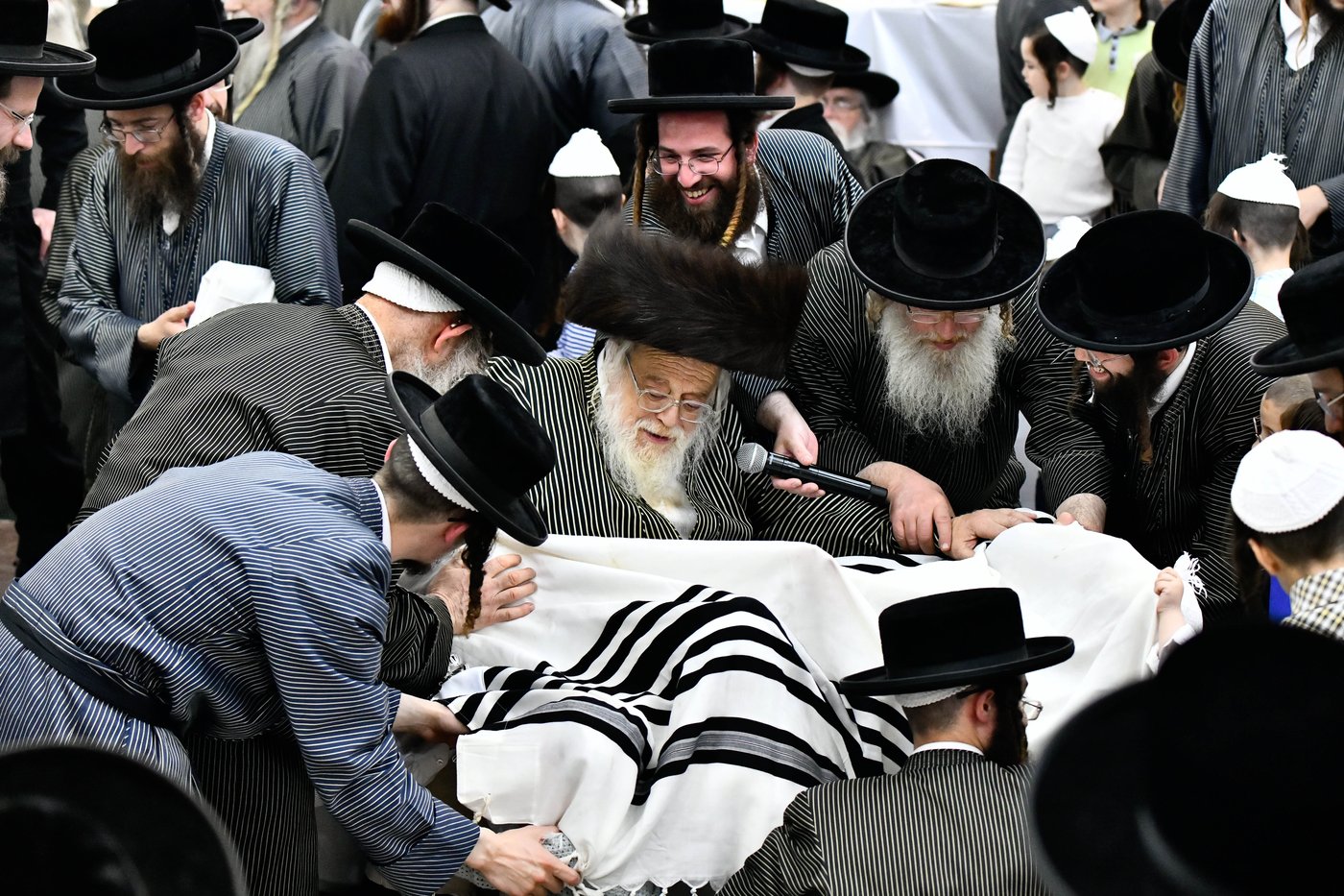 לימוד א' ב' בתולדות אהרן