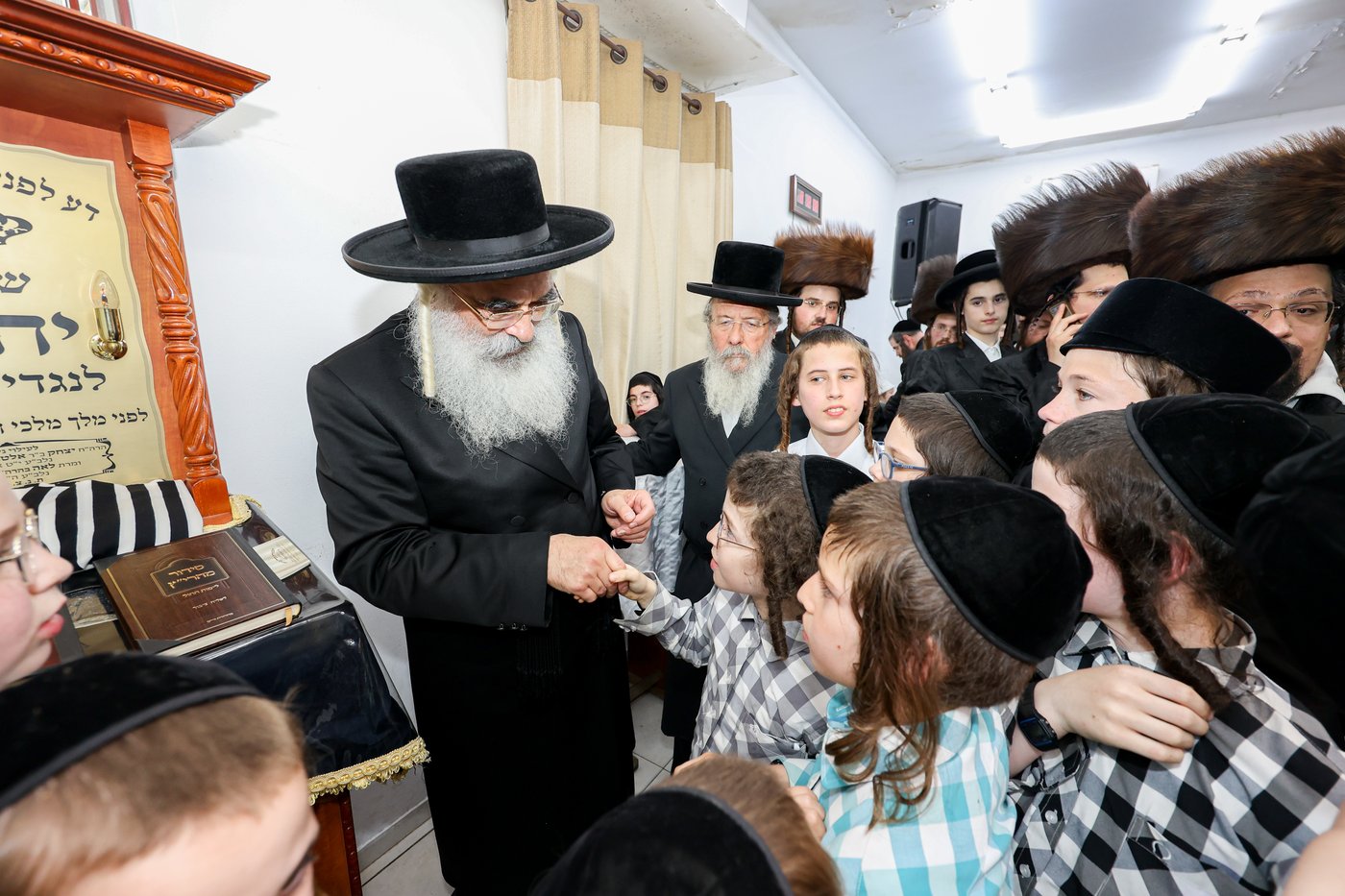הכנס''ת לביהמ''ד דושינסקיא באלעד